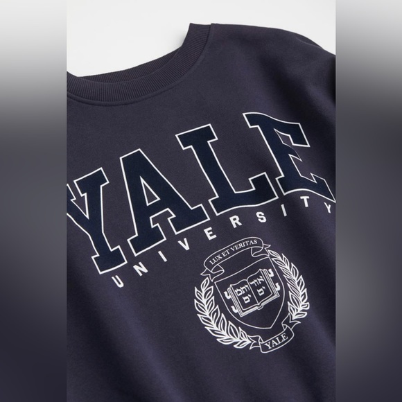 🟥[H&M] Sweatshirt with Yale Print - Picture 10 of 10